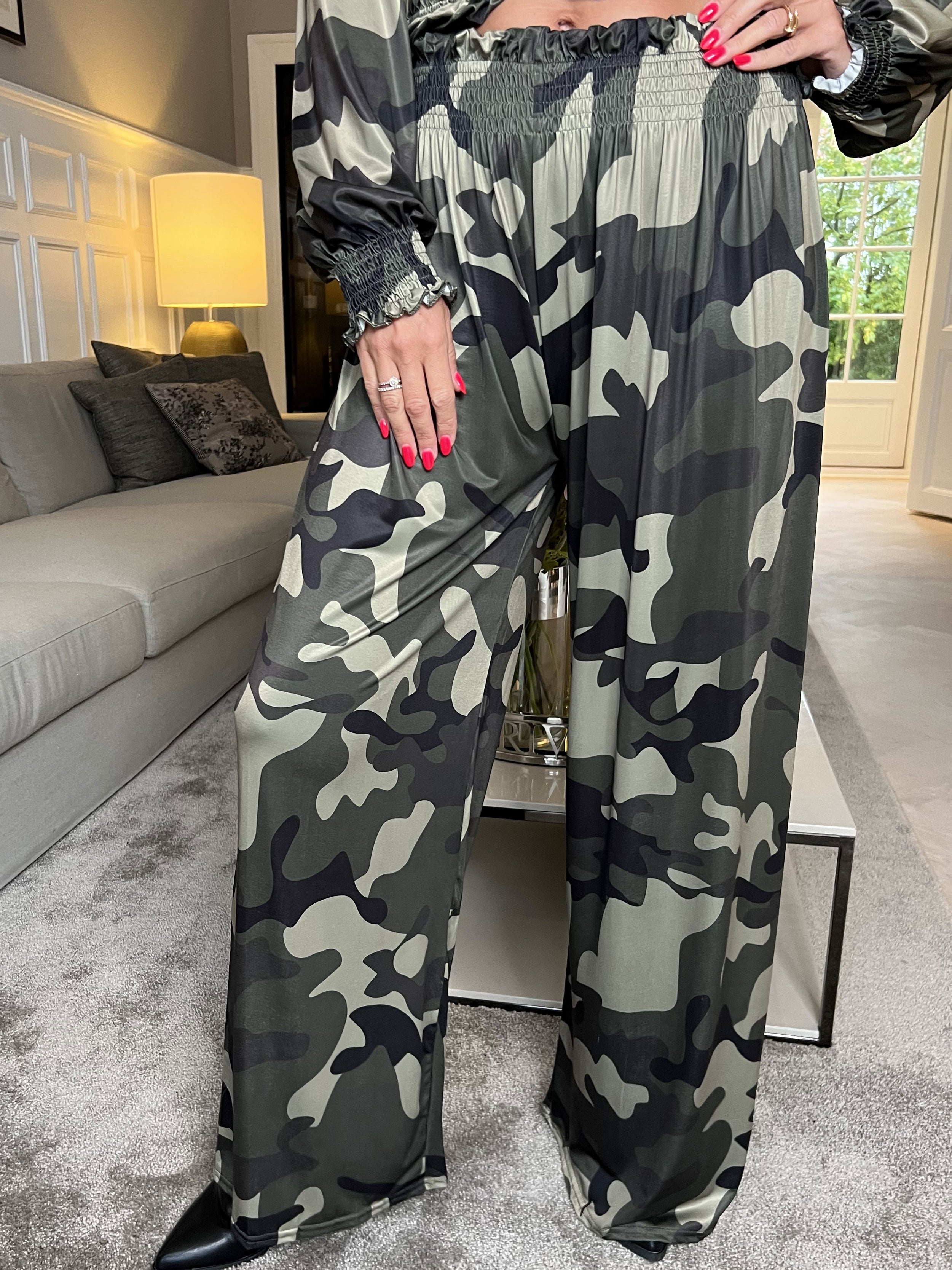 Pams Pants Camo - Løse mønstret bukser i elastisk stof
